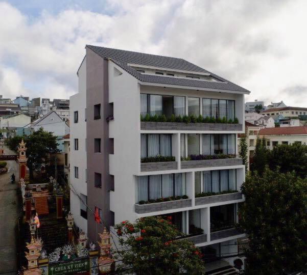Ivy Hotel Dalat Exteriör bild